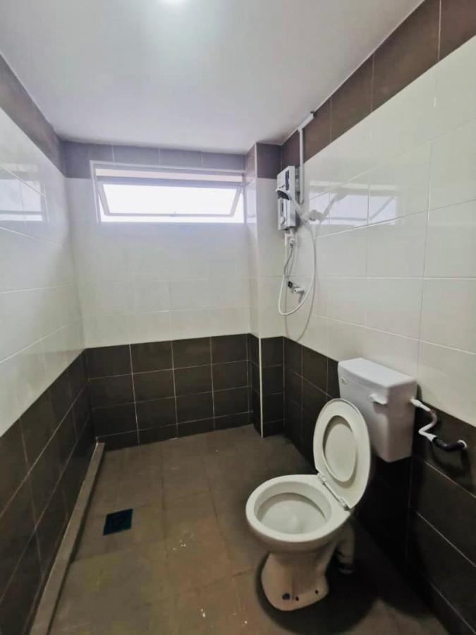Oyo Homes 90524 D'J Pegaso Serom Homestay Muar Εξωτερικό φωτογραφία